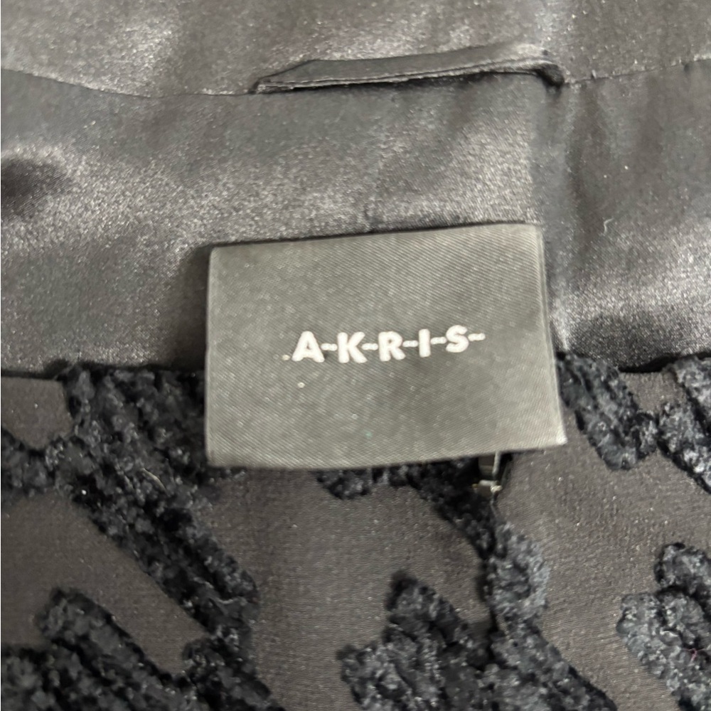 Akris Textured Black 100% silk jacket - Picture 11 of 11